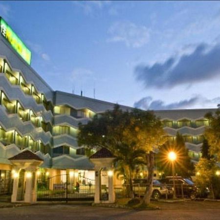 Hotel Goldenfield Kundutel Bacolod Exterior foto